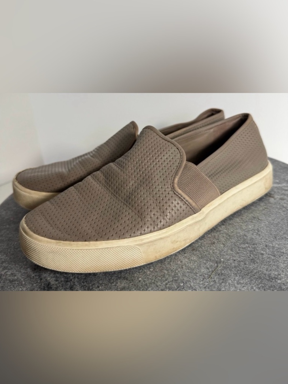 Vince Blair Leather Grey Slip On Shoes Loafers 6.5